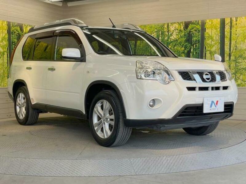 X-TRAIL