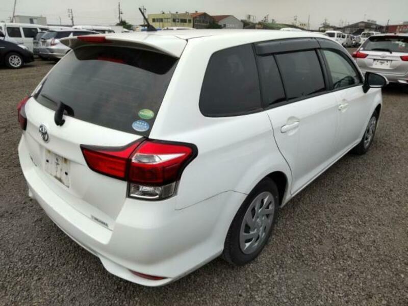 COROLLA FIELDER