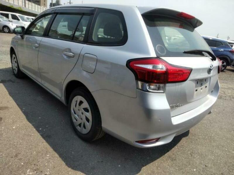 COROLLA FIELDER