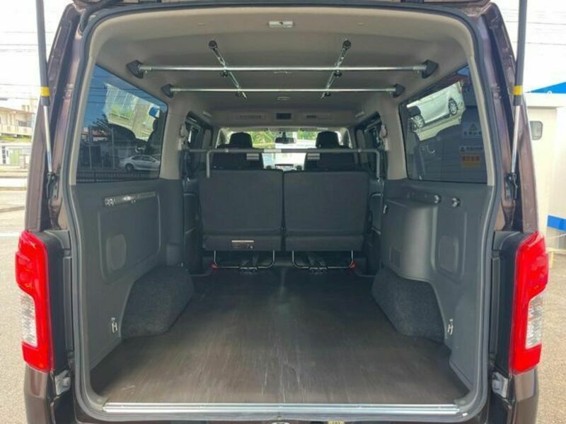 NV350 CARAVAN