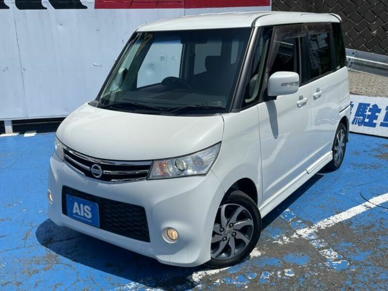 NISSAN ROOX