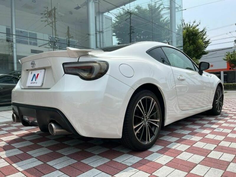 86