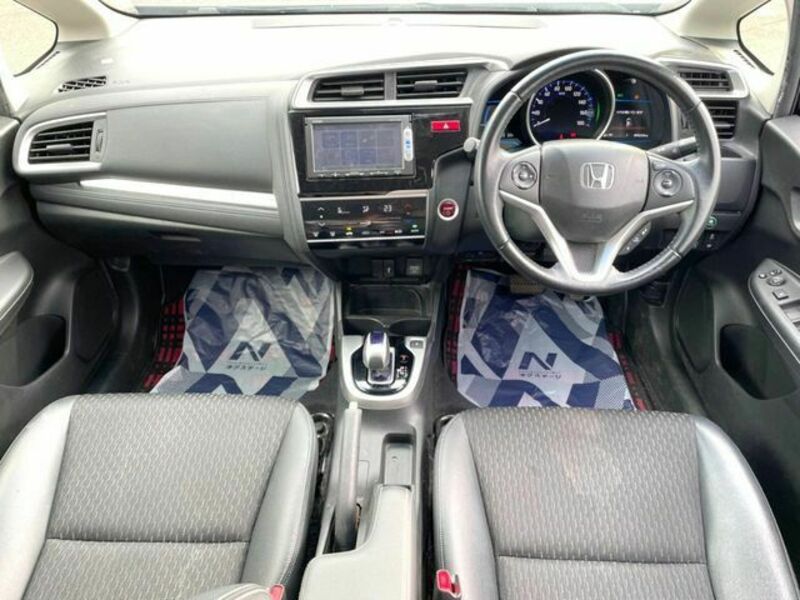 FIT HYBRID
