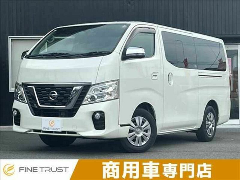 NV350 CARAVAN-0