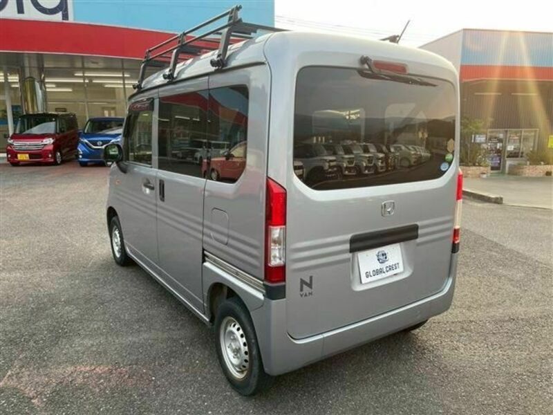 N-VAN