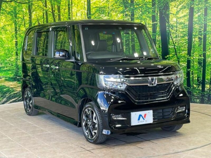 N BOX CUSTOM