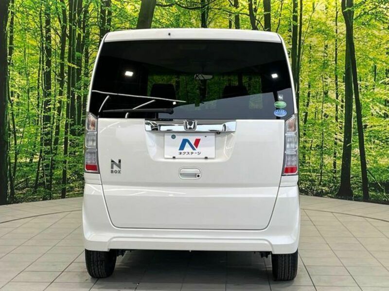 N BOX