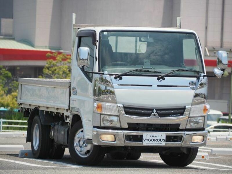 MITSUBISHI CANTER