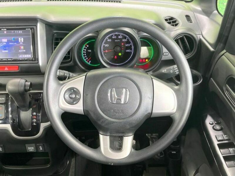 N BOX