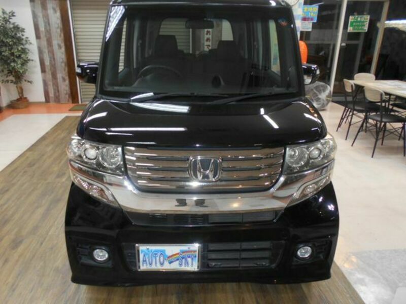 N BOX CUSTOM