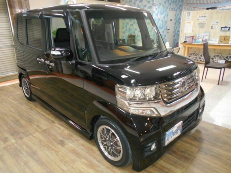 N BOX CUSTOM