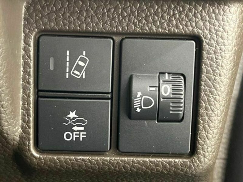 N BOX