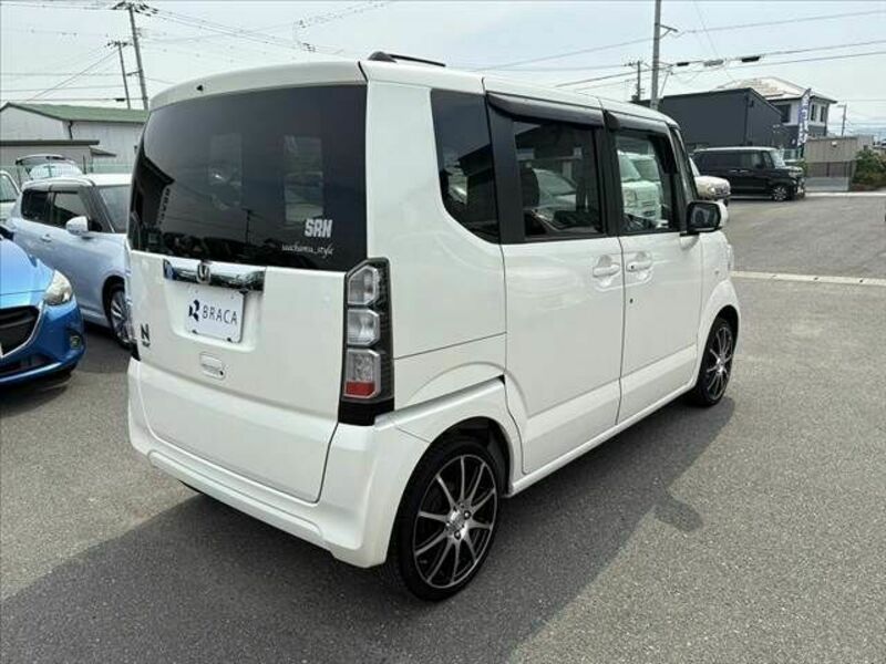 N BOX