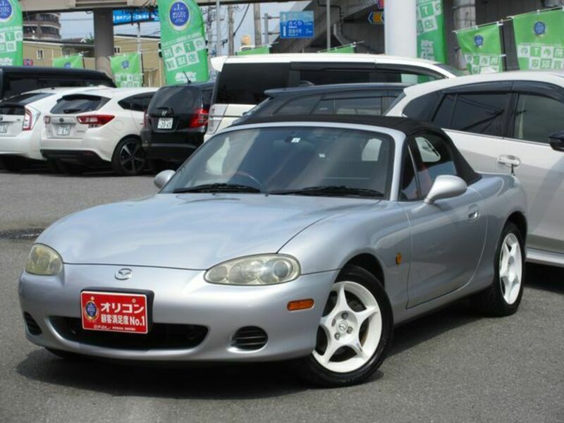 ROADSTER-0