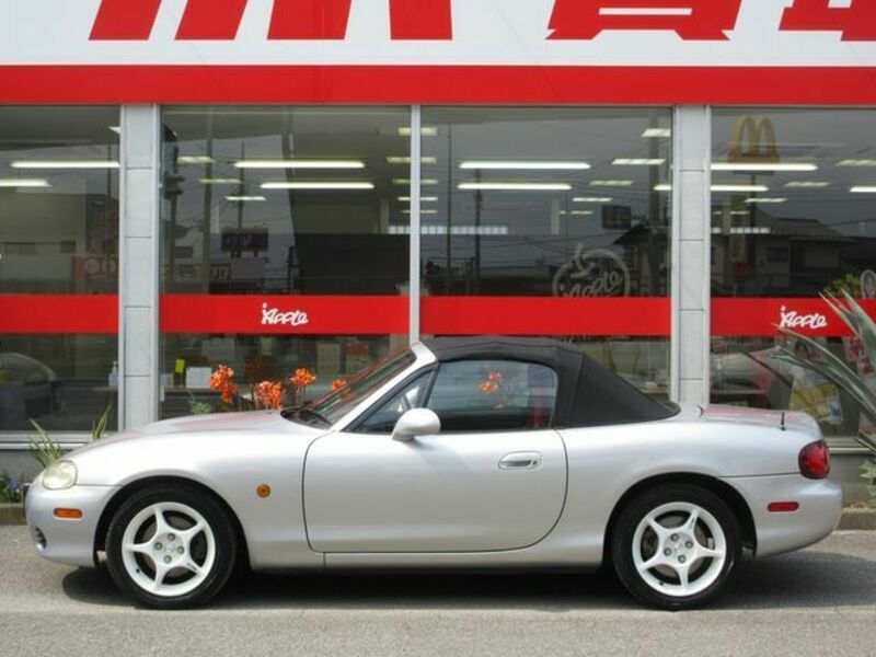 ROADSTER