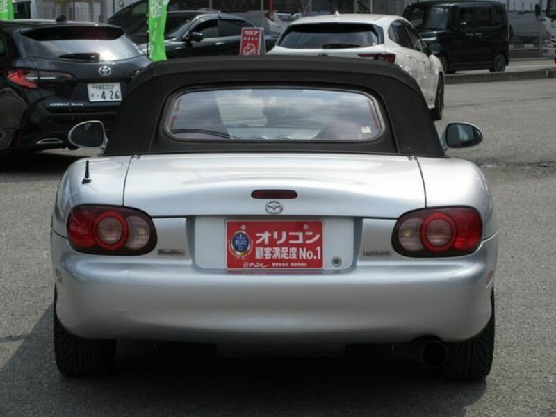 ROADSTER