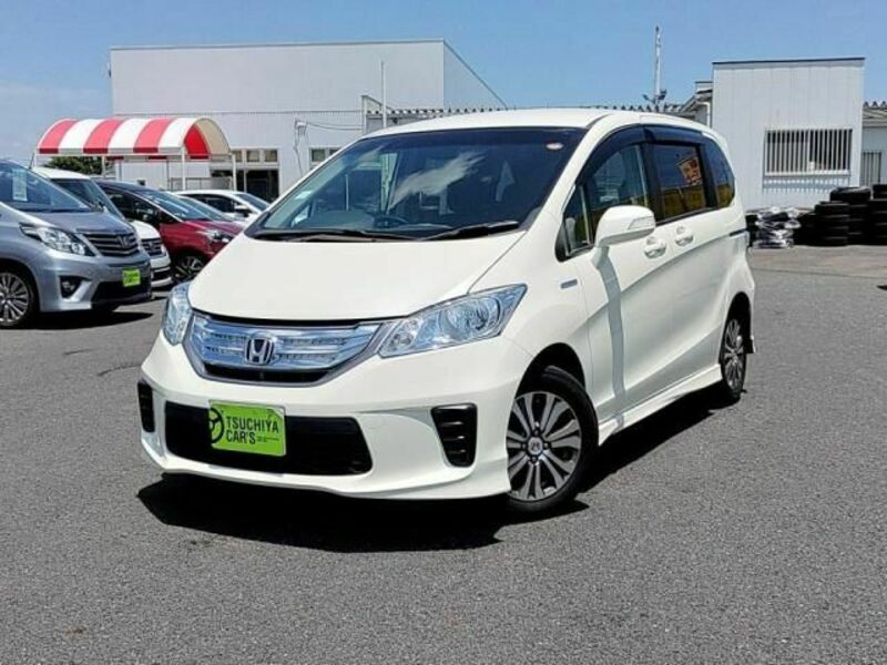 HONDA FREED HYBRID