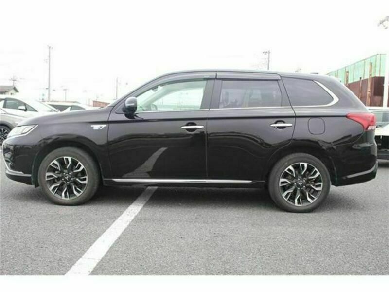OUTLANDER PHEV