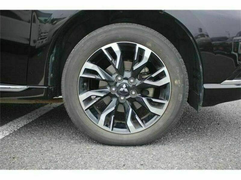 OUTLANDER PHEV