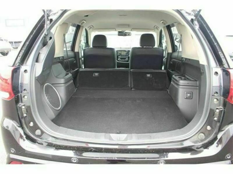 OUTLANDER PHEV