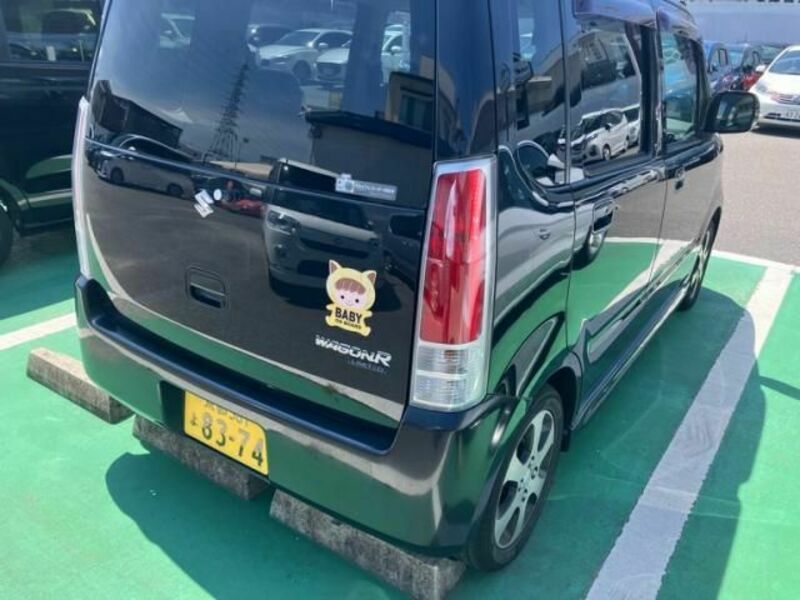 WAGON R