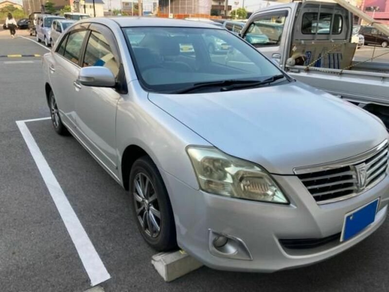 TOYOTA PREMIO