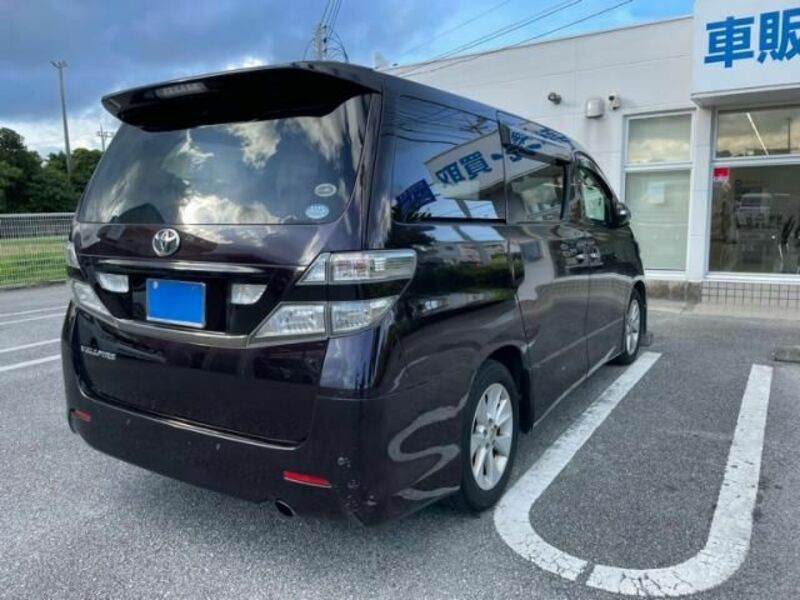VELLFIRE