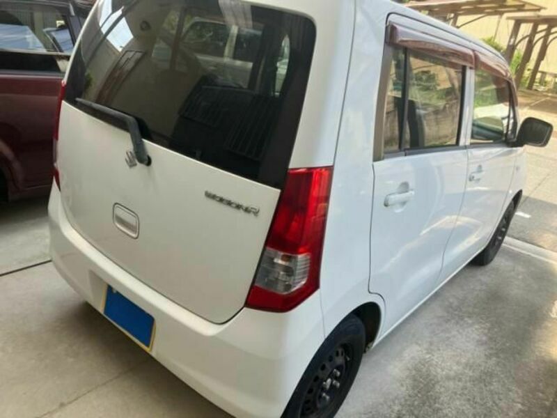 WAGON R