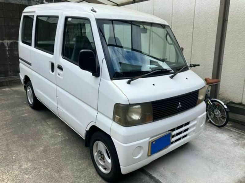 MITSUBISHI MINICAB VAN