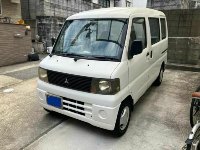 MINICAB VAN