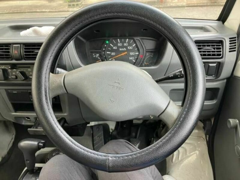 MINICAB VAN