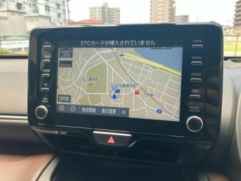 YARIS CROSS