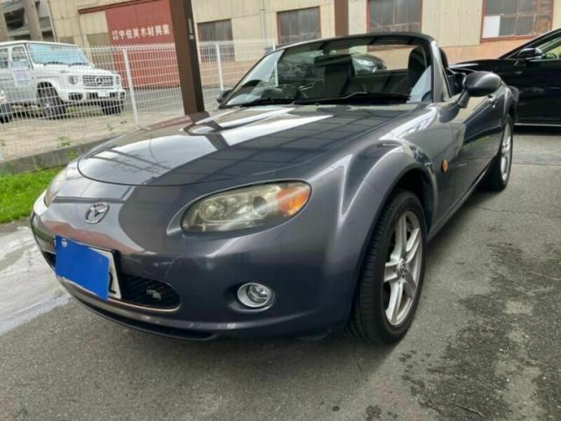 ROADSTER