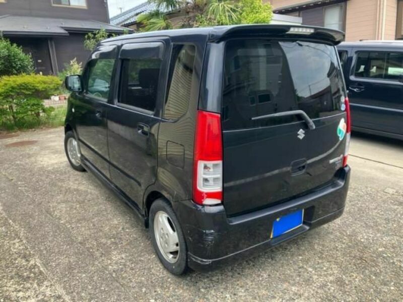 WAGON R