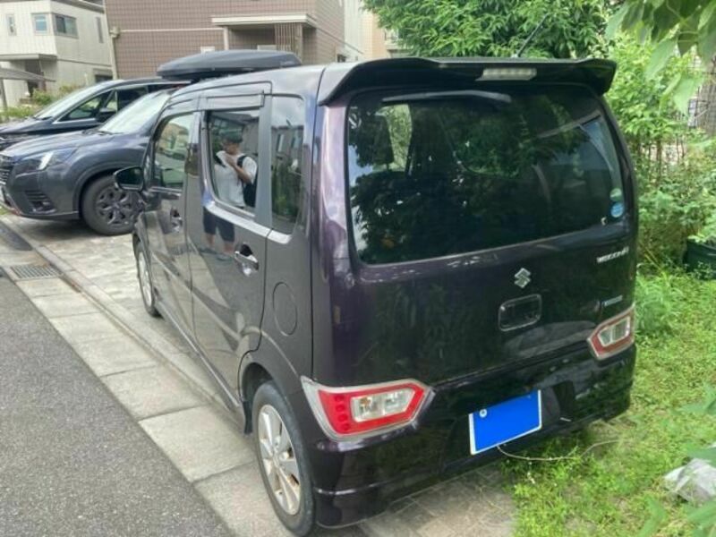 WAGON R