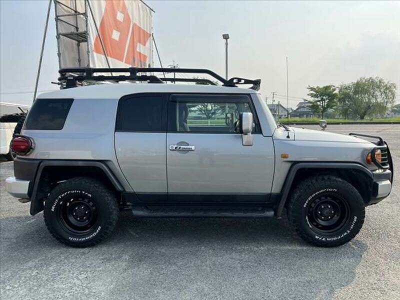 FJ CRUISER