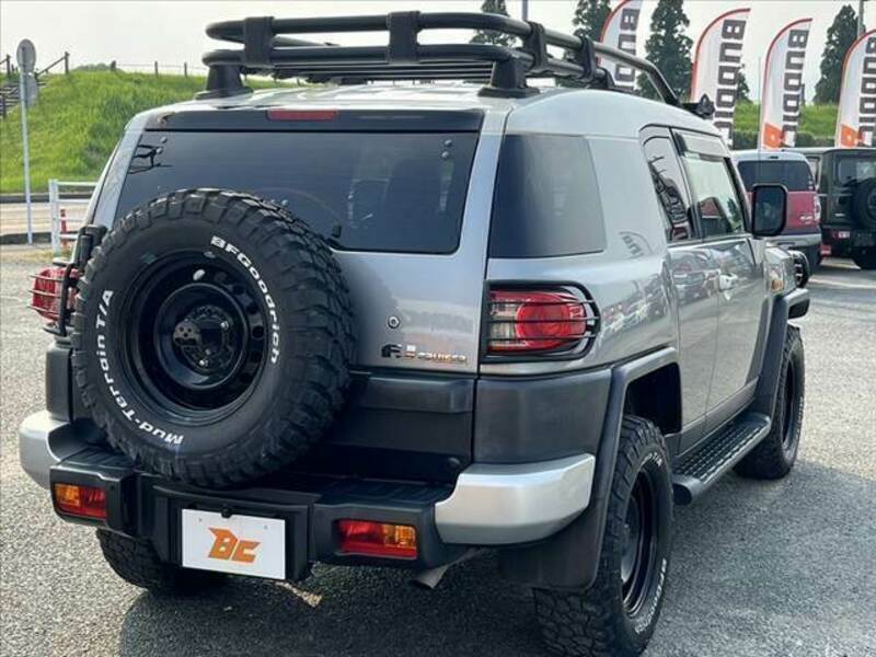 FJ CRUISER