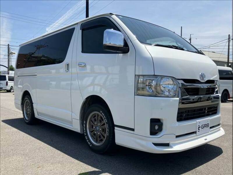 HIACE VAN