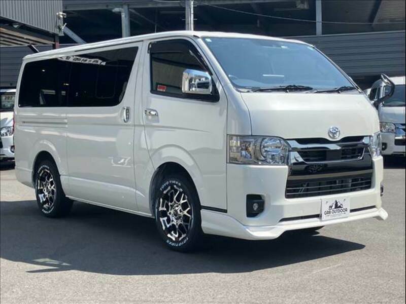 HIACE VAN