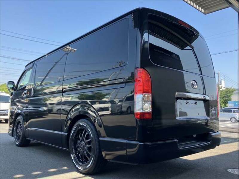 HIACE VAN