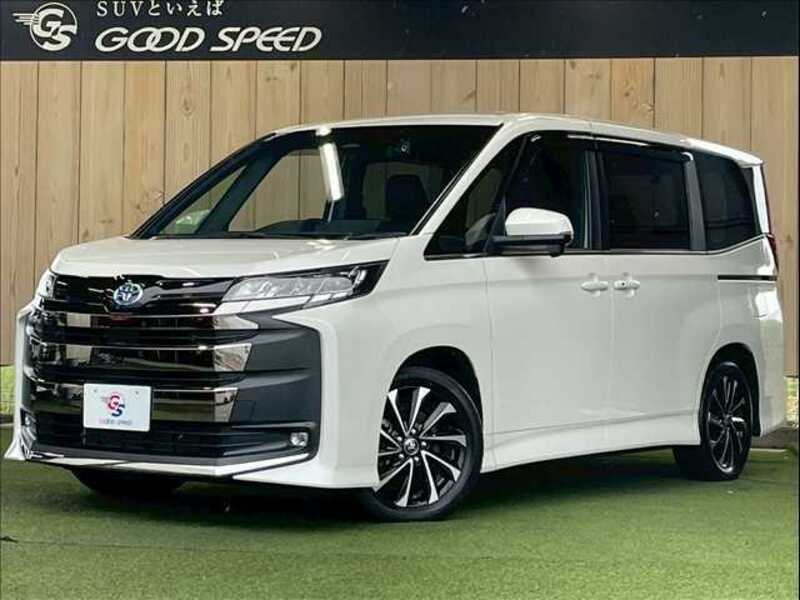 TOYOTA NOAH