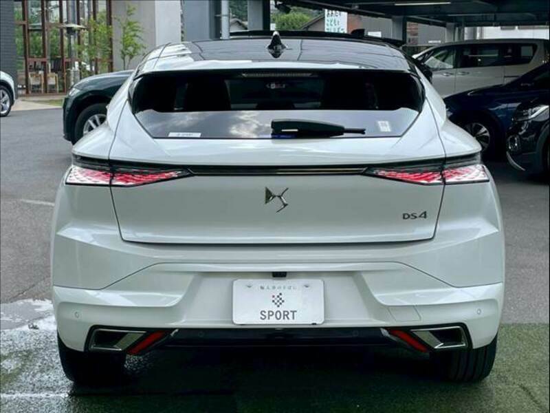 DS4