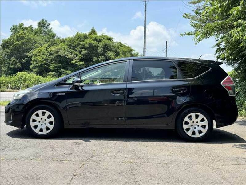 PRIUS ALPHA