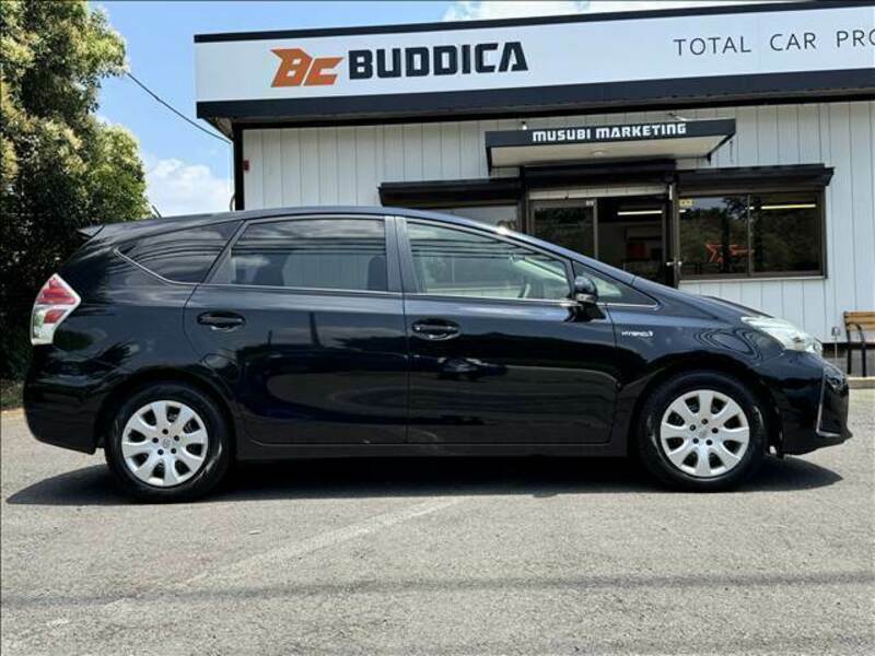 PRIUS ALPHA