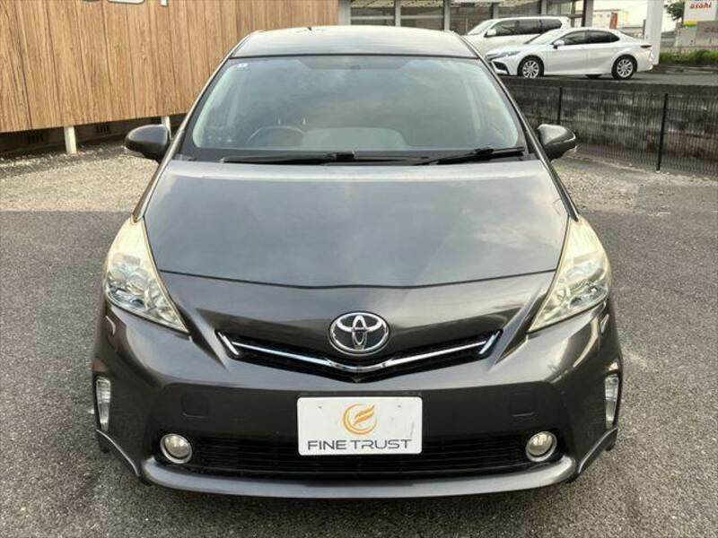 PRIUS ALPHA
