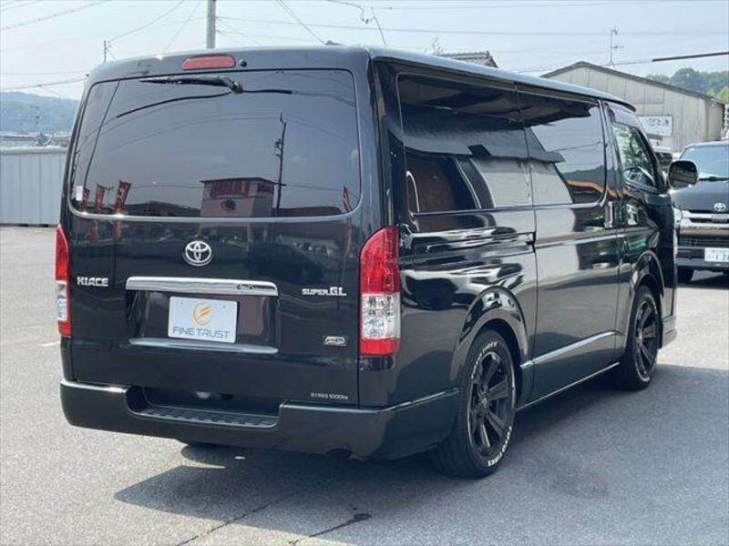 HIACE VAN