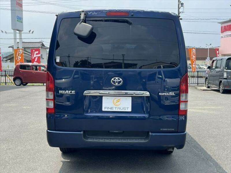 HIACE VAN