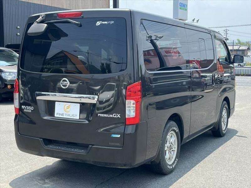NV350 CARAVAN