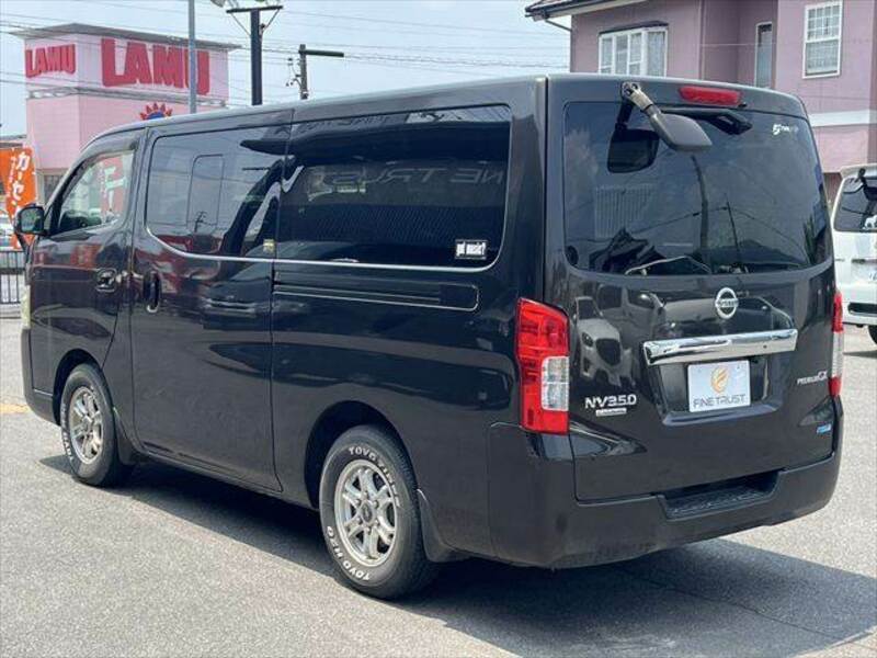 NV350 CARAVAN