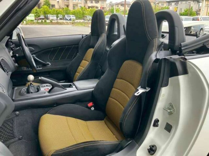 S2000